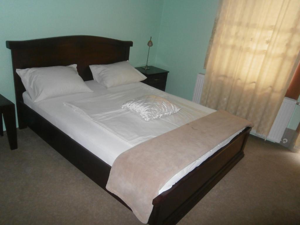 לסקובץ Hotel Vila Mitic Luxx Spa Centar מראה חיצוני תמונה