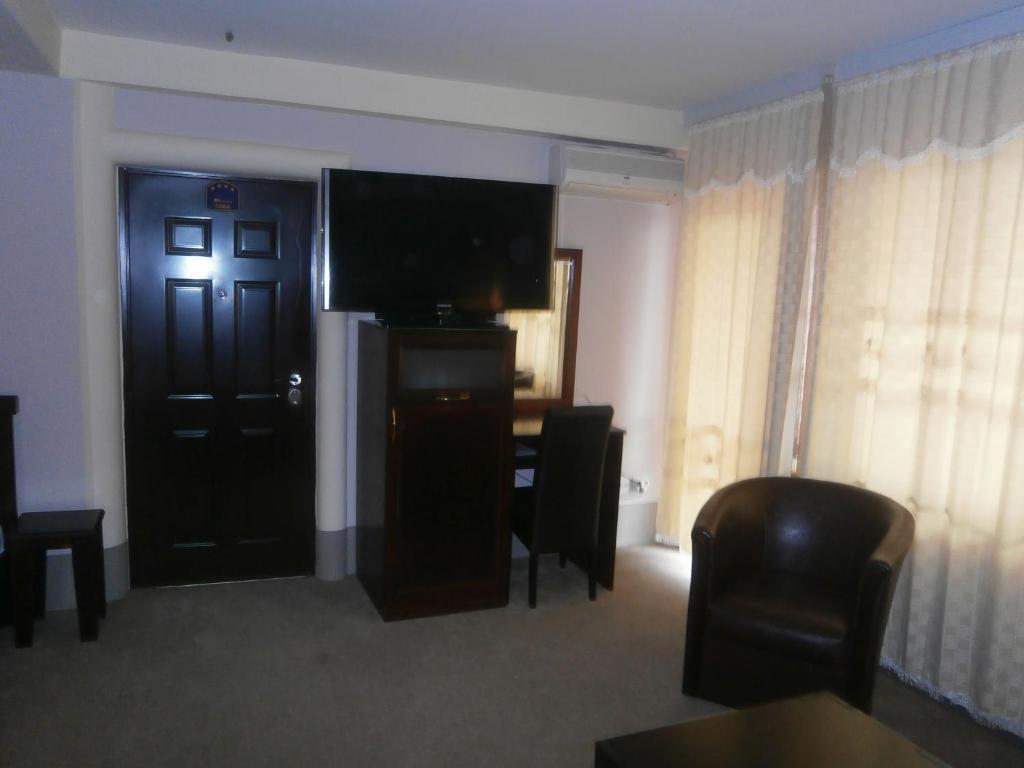 לסקובץ Hotel Vila Mitic Luxx Spa Centar מראה חיצוני תמונה
